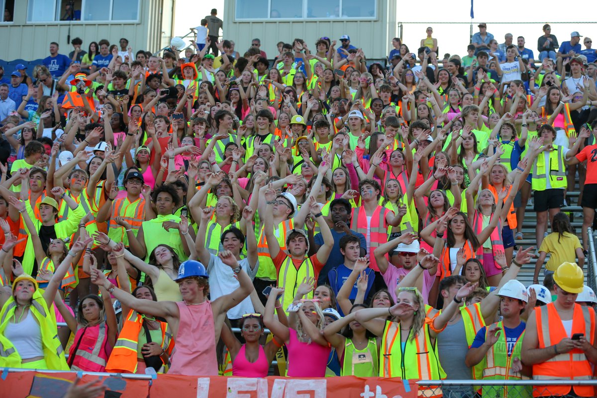 First Friday Night in the books.
Final: Maize South 48 Andover 27
<a href="/TrojanTouchdow1/">Trojan Touchdown Club</a> <a href="/AHSTrojanAthlet/">Andover Athletics</a>
<a href="/ahs_trojanFB/">Trojan Football</a> <a href="/AndoverBands/">AndoverTrojanBands</a> <a href="/ChuckChaneyBCTG/">Charles Chaney</a> 

mattneibling.com/2023-09-01-and…

mattneibling.com/2023-09-01-and…