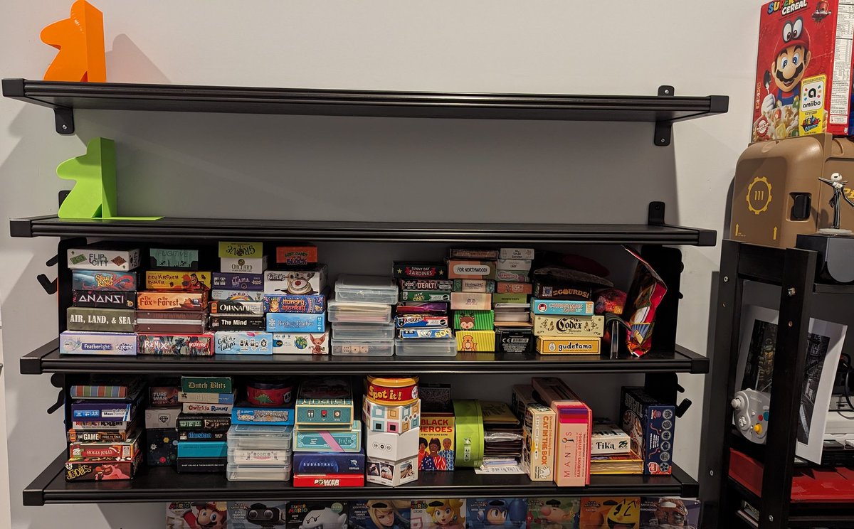 Ind1fference's tweet photo. My "book"ends came in and I'm glad I can see many of my smaller games instead of digging through a bin. #boardgames #tabletopgames #boardgamestorage https://t.co/elzw3D4uAO