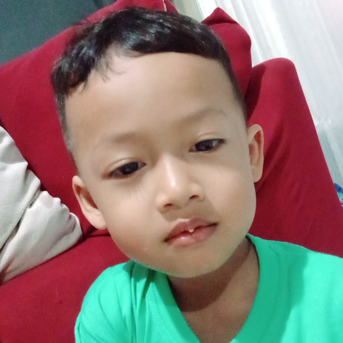 riskyang's tweet photo. #FotoProfilBaru https://t.co/yjuaCskgmA