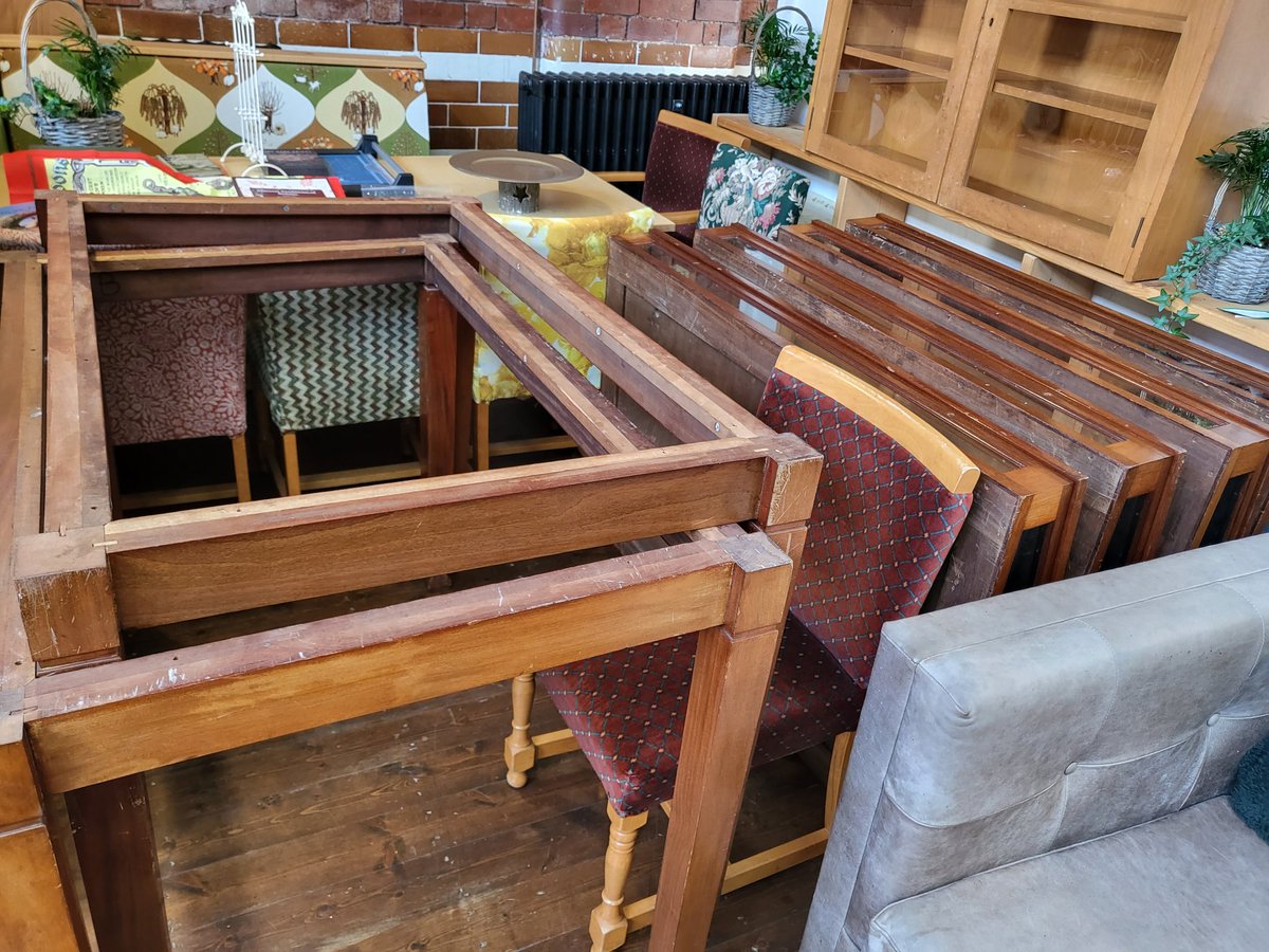 Another day of moving display cases. Big thanks to <a href="/UoYBorthwick/">UoY Borthwick Institute for Archives</a> for these lovely cabinets which are now in their perfect new home at <a href="/CentreMyth/">The Folklore Centre, Todmorden</a>. We love sustainability at museums &amp; archives! 🏛📖