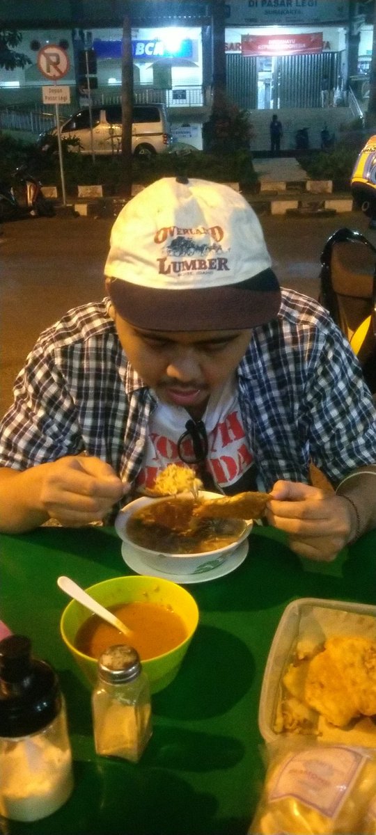 Kuliner meneh <a href="/bagus_listyo/">kambingmuda</a>