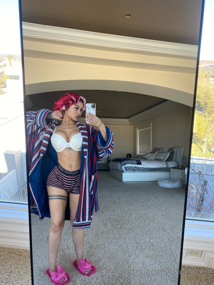 GoddessIndiaLuv's tweet photo. Good morning/afternoon losers. Still dressed like this &amp; already draining desperate cucks…. Happy payday 😈🌀🤑 https://t.co/wteEjKTbGQ