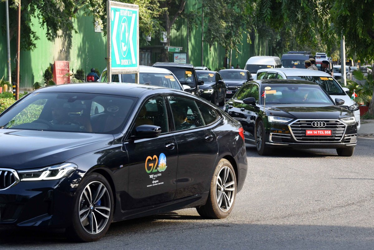 TOICitiesNews's tweet image. A convoy moves past near #Janpath during full dress carcade rehearsals for the upcoming #G20Summit, in New Delhi, Saturday. (TOI Photo by Rajesh Mehta)