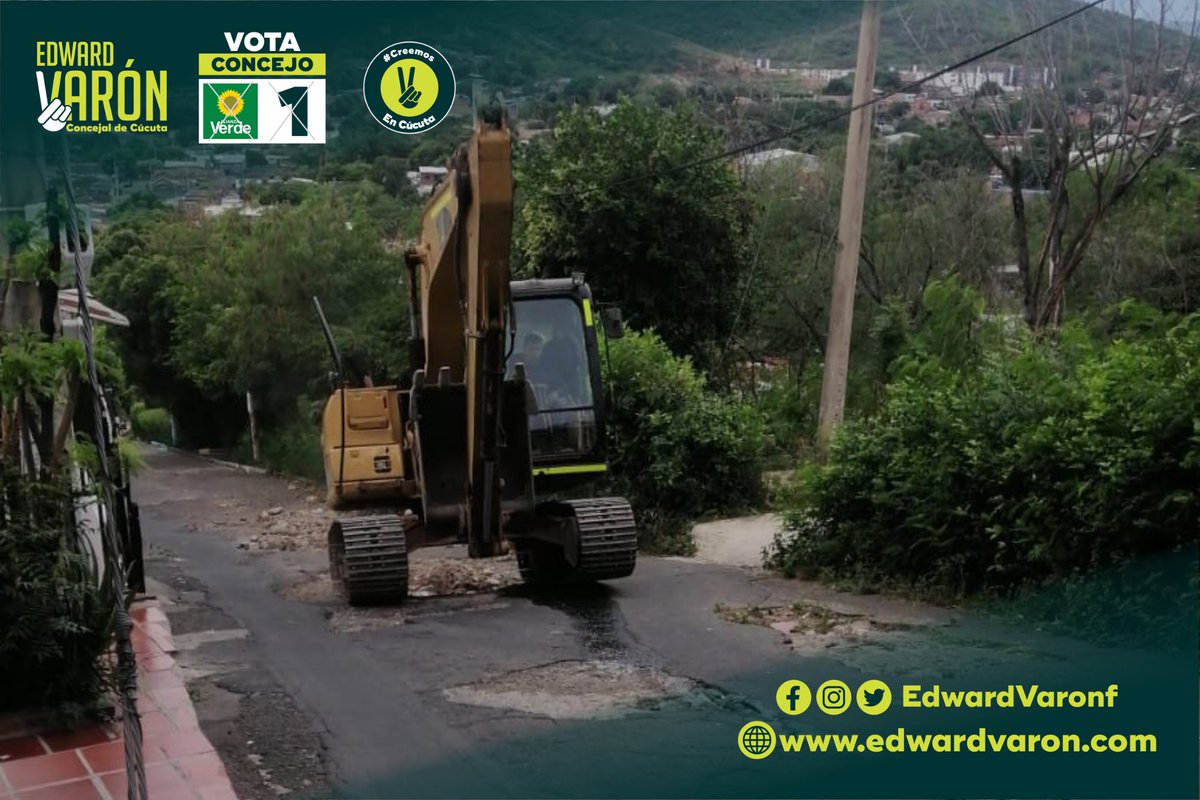 EdwardVaronF's tweet photo. ¡Nos comprometimos y lo cumplimos!
Gracias al trabajo en equipo con JAC barrio Gaitán, alcaldía de Cúcuta,secretaria de insfraestructura y el equipo del concejal Edward Varón,se inicia la recuperación de una de las vías principales del barrio Gaitán,conocida como la vía la Calera https://t.co/e2ticNqwMg