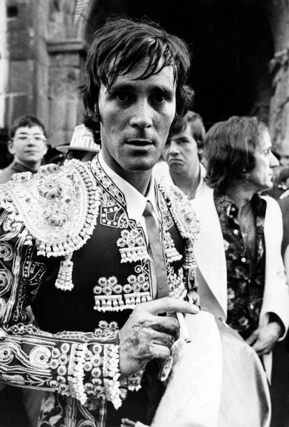 beatrice_marge's tweet photo. Tal día como hoy en Nîmes el 2 de septiembre de 1947 nace
Bernard Domb
"Simón Casás"
Torero y empresario. https://t.co/h9JJ0Kn0Qg