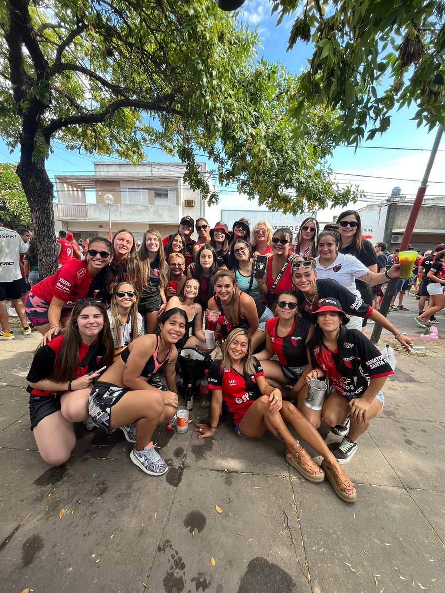 Vamos nosotros hoy ❤🖤