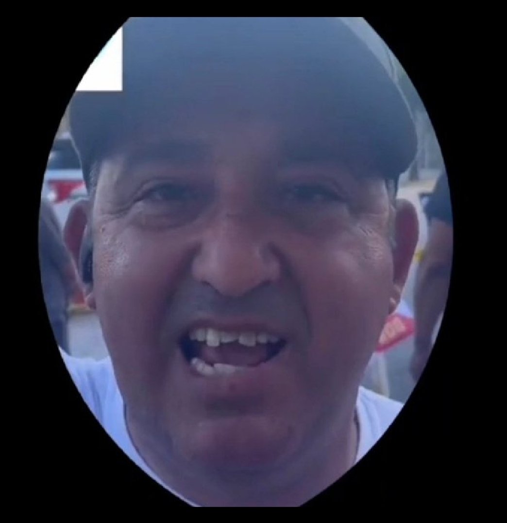 mejias_lisbet's tweet photo. @elcangri1997 @AdnielCuba @alexotaola @SalePaLaCalle @LLeontravelart @Alexander80V @anany51 @GFerrer_Liberal @JuanPab31382384 @juandavm3 @Ramiritin83 @annolan3 @LuisRiv56383852 @BofillRives @albertfonse11j @GuerreroCubano2 @mmpizonero Miren al jorobado de Notre Dame cubano!
Que diferencia la foto de 👆 con la foto de 👇 cuándo abre y cierra la boca!!...enorme la diferencia!!
Si la mantuviera cerrada no hablara tantas sandeces ni fuera tan #chivaton https://t.co/kBviAvoTkW