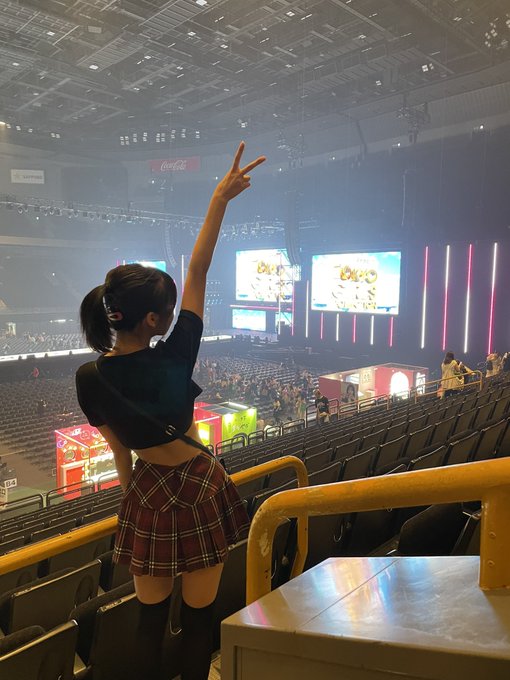 Twitterのコスプレ画像18