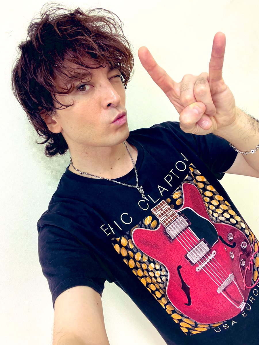 juonguitar tweet picture