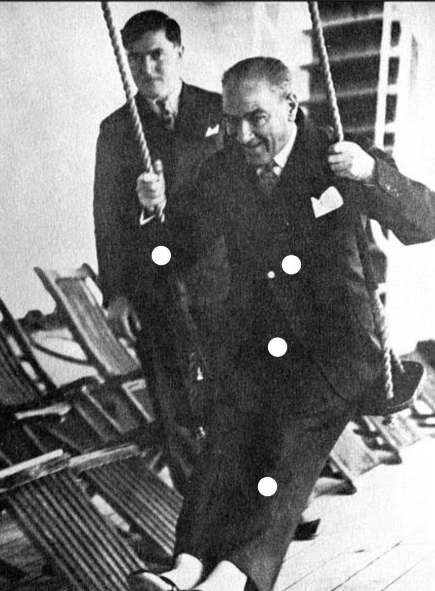 bir Türk tweet media