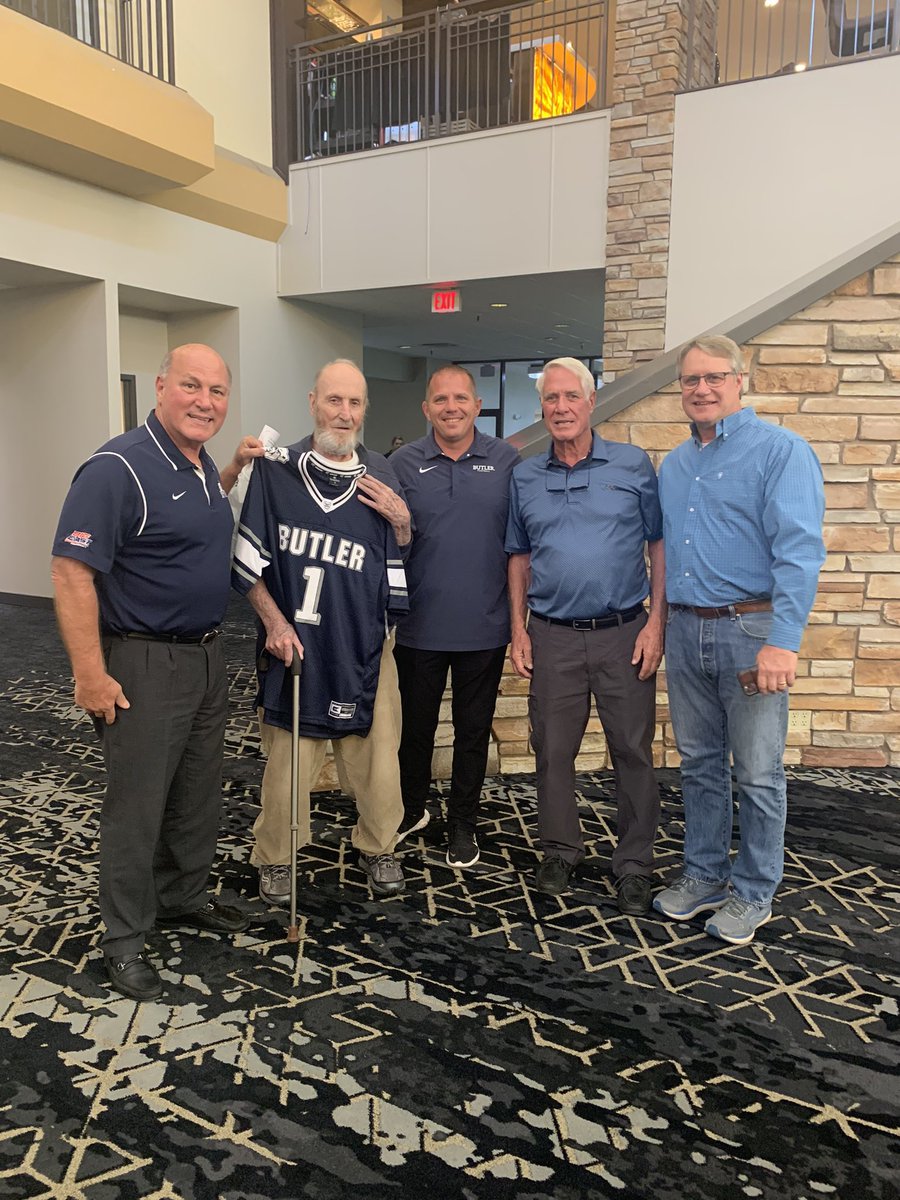 Dawgs kickoff the season In Missoula, Montana today at 2:00 pm. The football team hosted famous Butler alum Ames Powell ‘60 and family at last nights team dinner. It’s 🏈 GAME-DAY!