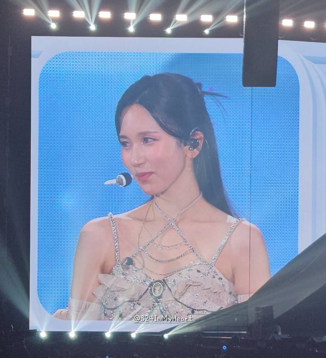 sooyaastan0301's tweet image. MINA🫶🫶🫶 
#TWICE #twicetagram #TWICEinSingapore #TWICEinSG #TWICE_5TH_WORLD_TOUR_SINGAPORE #TWICE_5TH_WORLD_TOUR_SG #mina