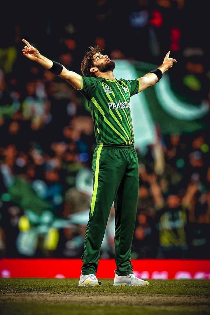 iamamirabbass's tweet photo. When you Need A Wicket You Go To Shaheen 🦅 🔥
#ShaheenAfridi https://t.co/MBzY5e9GTG