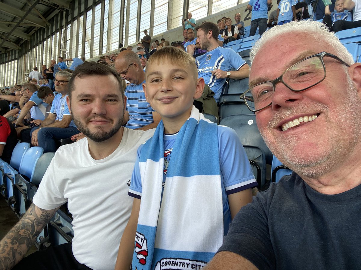 WestTerrace's tweet photo. #cbsfanwall #pusb #risetogether https://t.co/83B5XErPrb