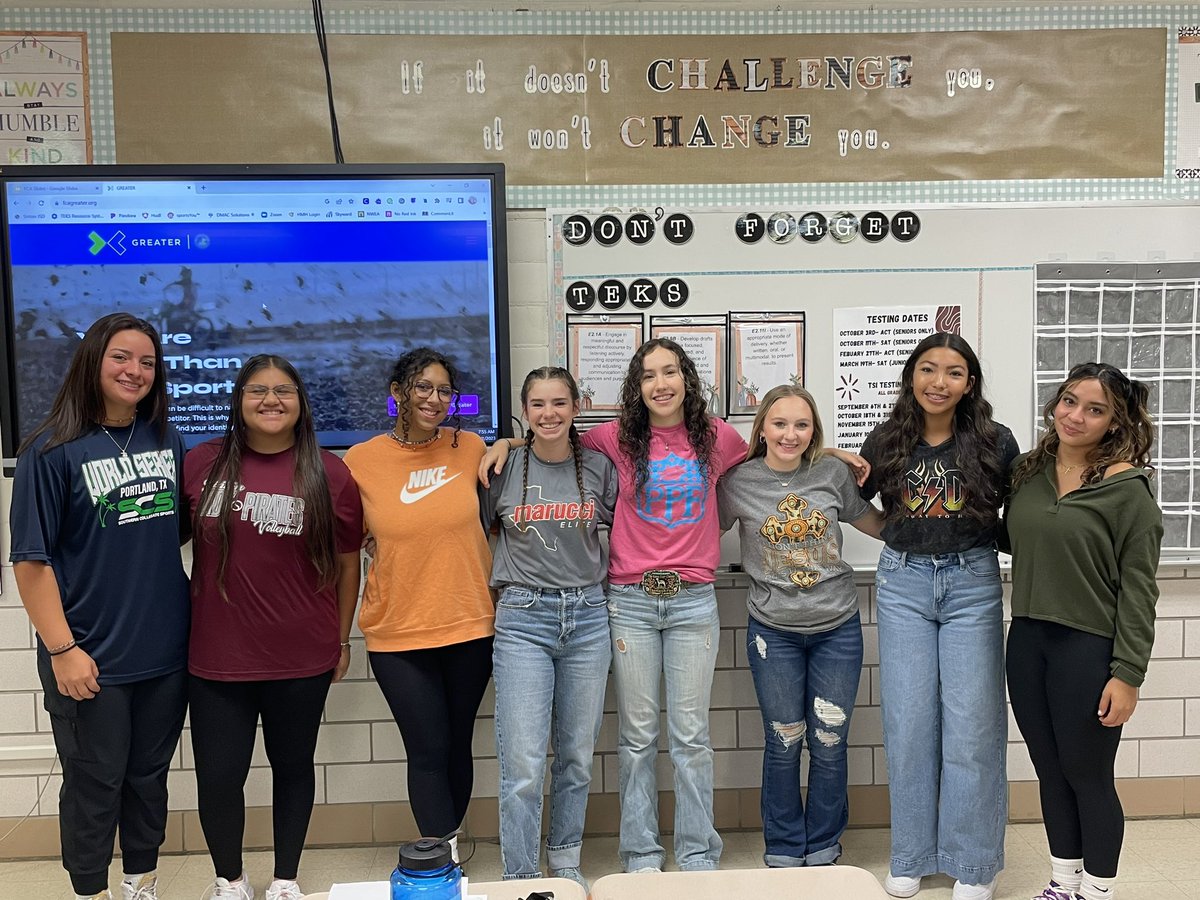 Sinton_FCA's tweet photo. We’re already enjoying digging into #FCA’s theme of #GREATER this year. We are blessed at SHS! https://t.co/QP5PQaLszI