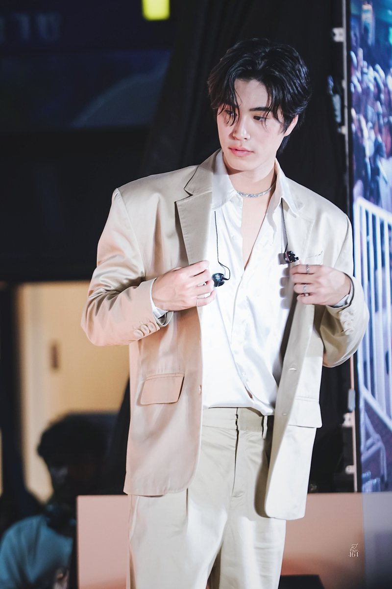 p_164pix's tweet photo. เป็นพี่เจมีไนน์คับบบบบบ 🫠🫶🏻🩵

#THERITZCLINICxGeminiFourth
#Gemini_NT #เจมีไนน์ https://t.co/Zklkwi1z2n