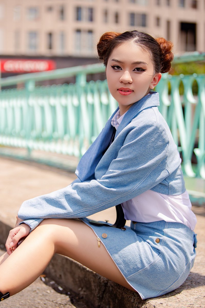 CrystalNguyen09's tweet photo. Happy Independent Day

Model :  #NguyenNhatAnhMinh
#ModelNguyễnNhậtÁnhMinh
#ÁnhMinh  #CrystalNguyen09 
#Fashion #Model
#Photoshoot 
Outfit : #CrystalsDesigns
#CrystalsDesign
#TimelessDenim https://t.co/VwRgQJHtjr
