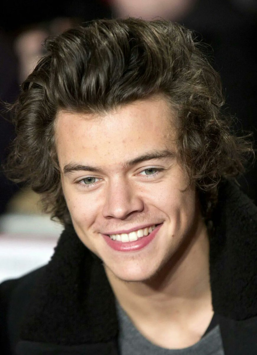irHarryStyles's tweet photo. https://t.co/vHBXuYOPHD