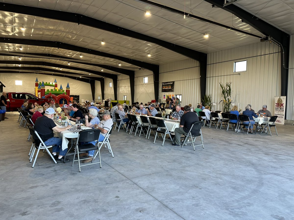 Ellen Rahn (@seedcorngirl) on Twitter photo It was the perfect night to appreciate all our amazing <a href="/ChannelSeed/">Channel Seed</a> & <a href="/AgriMAXXWheat/">AgriMAXX Wheat</a> customers! It was the perfect night to appreciate all our amazing <a href="/ChannelSeed/">Channel Seed</a> & <a href="/AgriMAXXWheat/">AgriMAXX Wheat</a> customers!