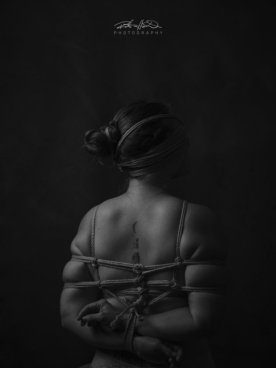 Had a lovely shoot yesterday with a new model. It seems that I will have a regular creative partner for the foreseeable future. #model #fineart #shibari #kink #photography #fujigfx #fujigfx50sii #onelight #godoxv1f #captureonepro #Kentucky