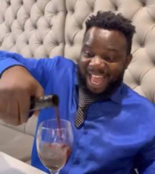 I think you’re all hearing the crowd???

Thank you so much for shopping TBR, Mitch.💛✨✨