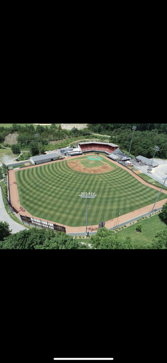 Evan Ruechel tweet media