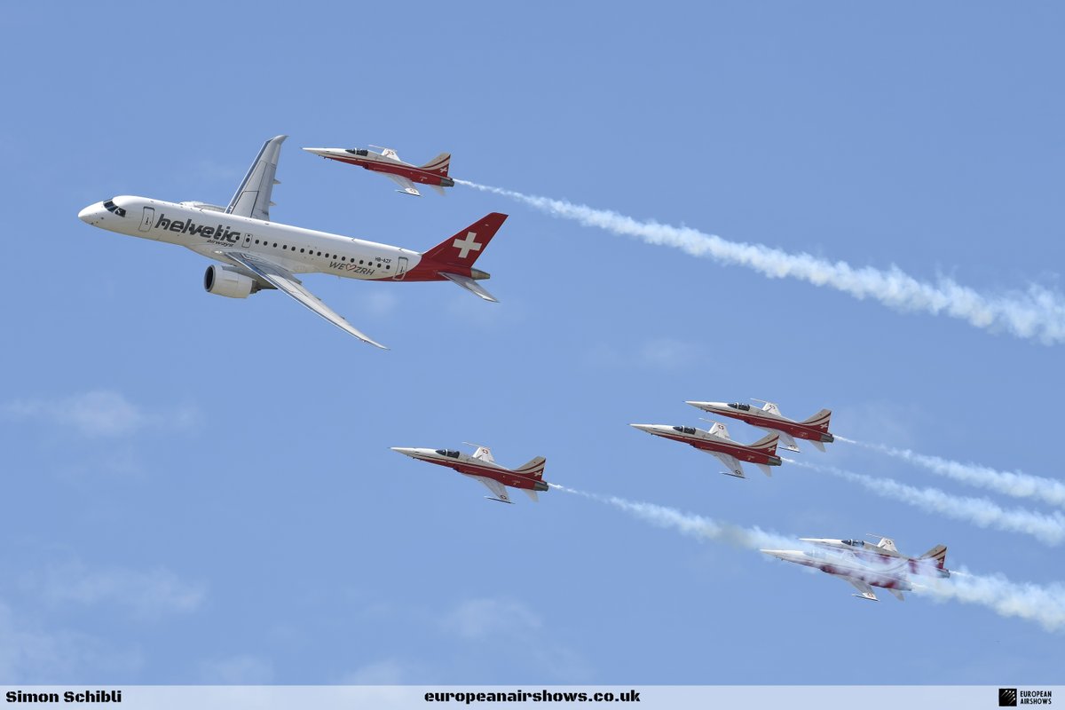 EuroAirshow tweet picture