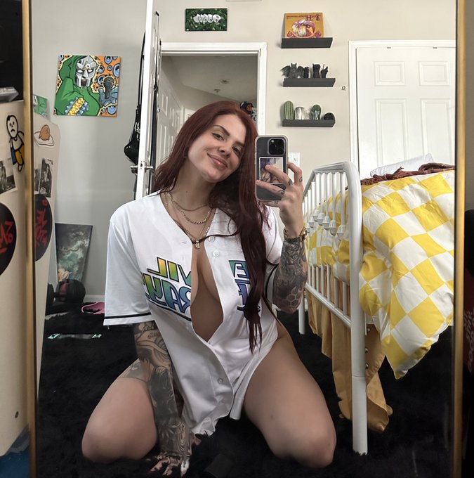 Good day, happy Saturday. I cut my finger doing something stupid 🤡 have a great weekend and don&rsquo;t cut