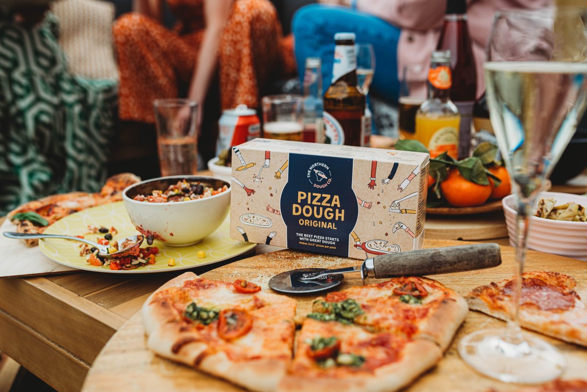 NorthernDoughCo's tweet image. Just enough time to defrost your dough for pizza in the sunshine ☀️ 🍺🍕

For our super quick defrost you can use your microwave - hit the link in our insta bio to visit the website for instructions 🍕☀️🔥

#doughhack #frozenpizza #pizzahack #pizza #pizzalove #doughfundone
