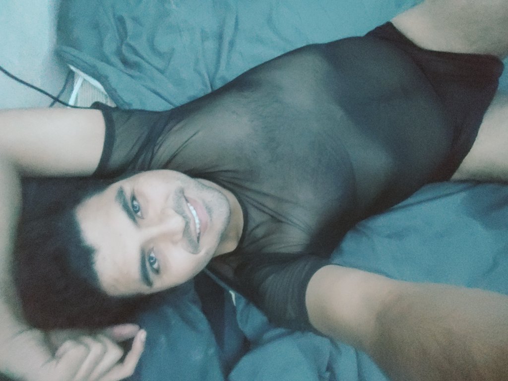 ¡Buenos días! Hoy será un día increíble 😈😈😈. Espero recibir muchas bendiciones 🍆💦🍆💦🍆💦.