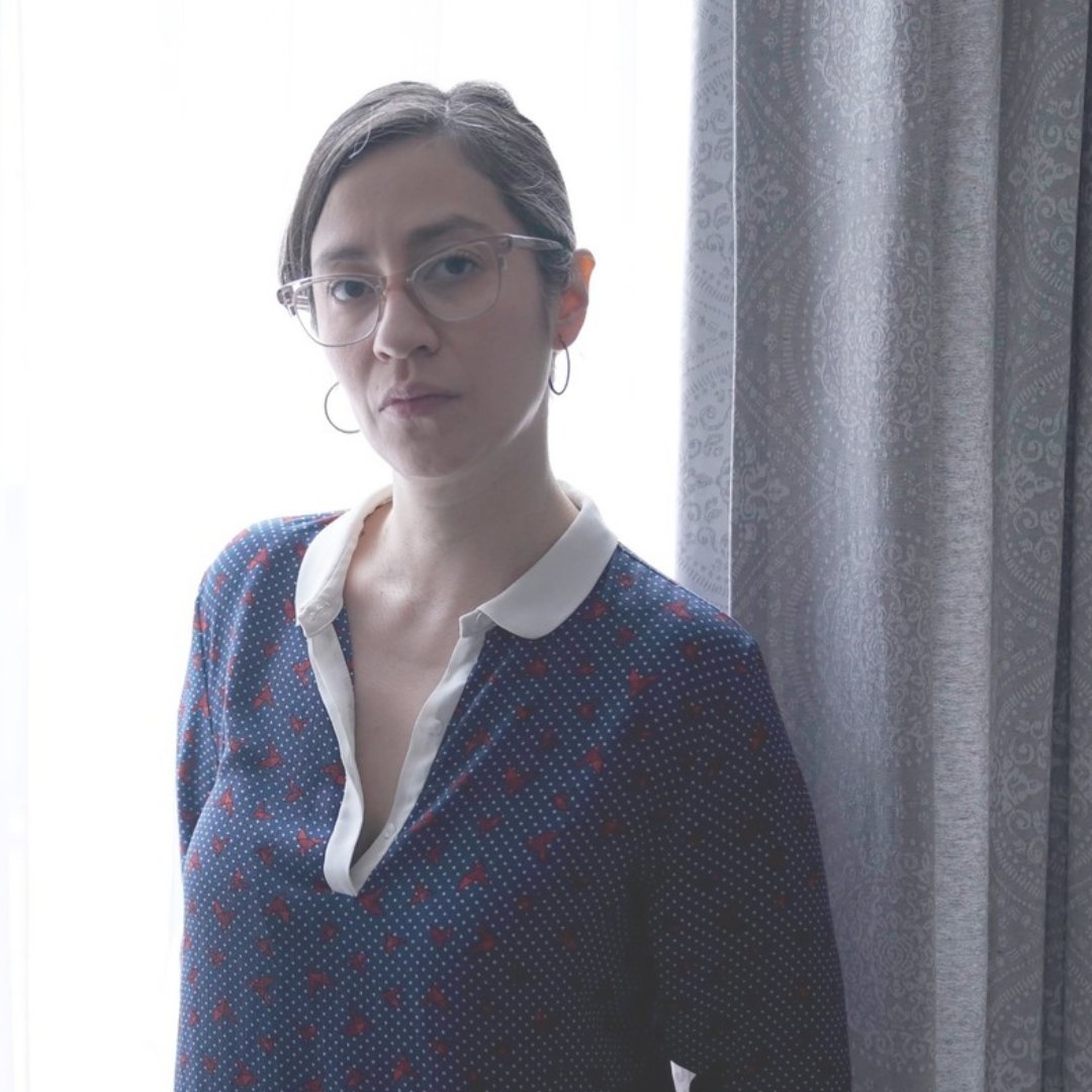 Alicia Segovia es una cineasta mexicana cuyo trabajo ha sido reconocido en festivales nacionales e internacionales. La mirada femenina y la pasión por la vida son los temas principales de su obra y de su pensamiento.

Te invitamos a conocer su trabajo en este #MICGéneroTour2023