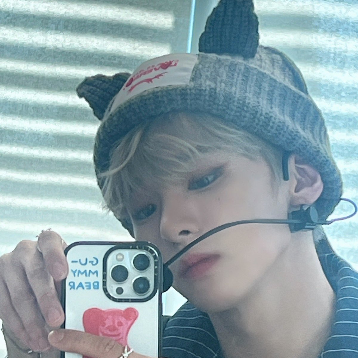 VannerOfficial's tweet photo. [#혜성]

급발진 이래도 좋으니깐🦝

#VANNER #배너 #HYESUNG
#VENI_VIDI_VICI #PERFORMER https://t.co/4UxxnNlnYp