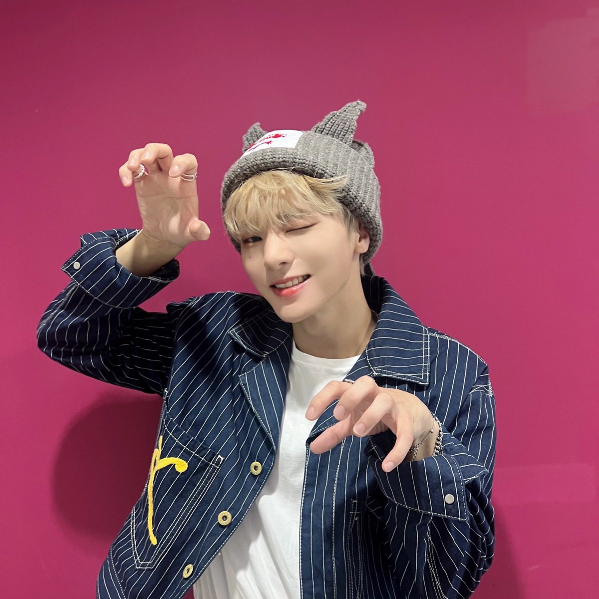 VannerOfficial's tweet photo. [#혜성]

급발진 이래도 좋으니깐🦝

#VANNER #배너 #HYESUNG
#VENI_VIDI_VICI #PERFORMER https://t.co/4UxxnNlnYp
