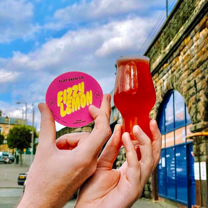 🍒 🍋 🍺 Cherry Lemonade Sour Beer from Play - look at the colour on that! Pouring now - Open till 11pm