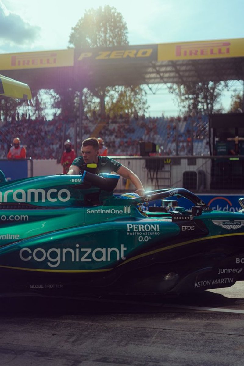 UniversoF1_'s tweet photo. Acaba la Q2 y Fernando Alonso vuelve a pasar a la Q3, es el único piloto en haber pasado a todas las Q3 de la temporada #ItalianGP https://t.co/qt9IZr1FpW