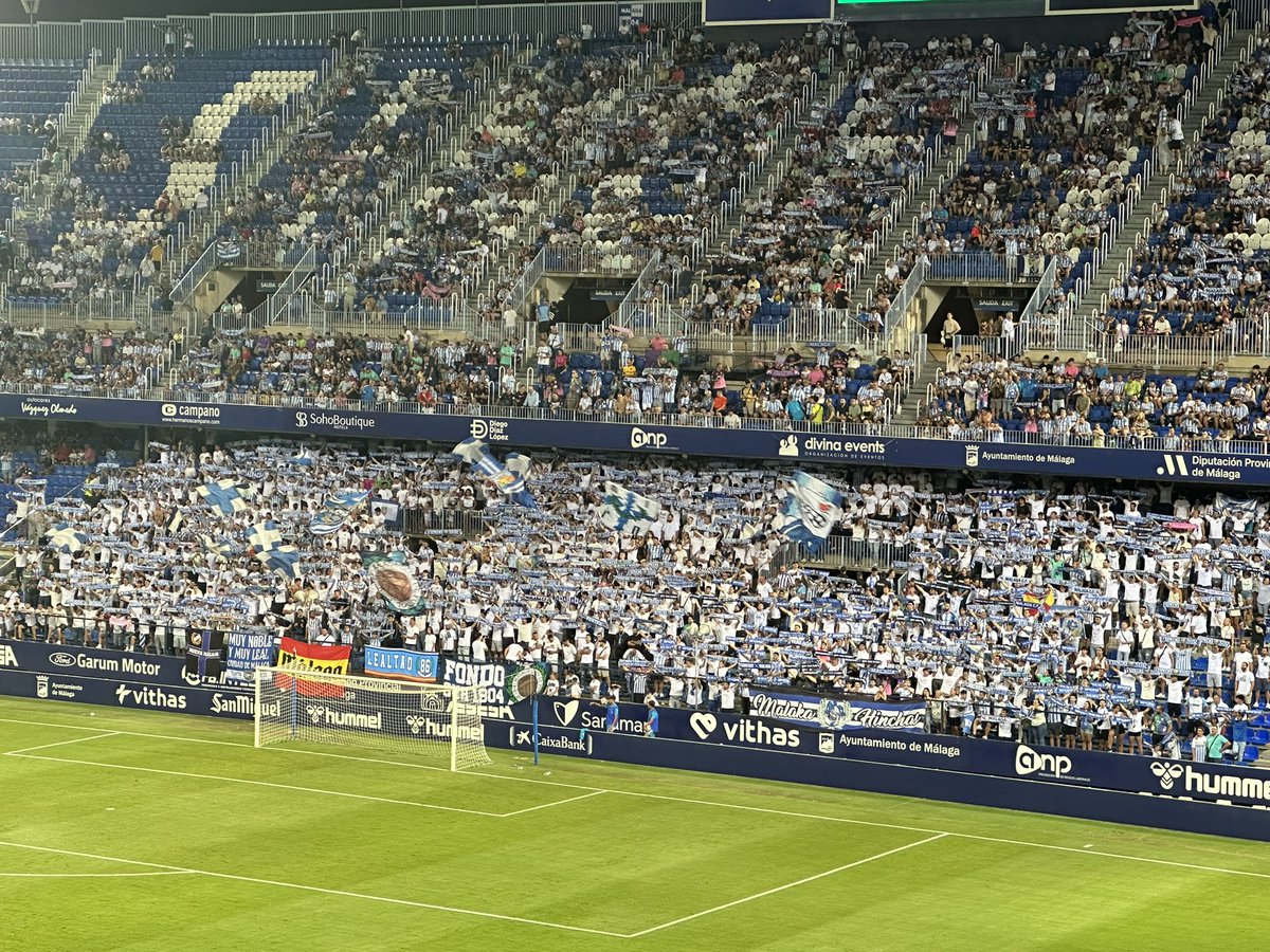 Lo siento, pero tu equipo, esté en la categoría que esté, jamas tendrá esto. 💙🤍