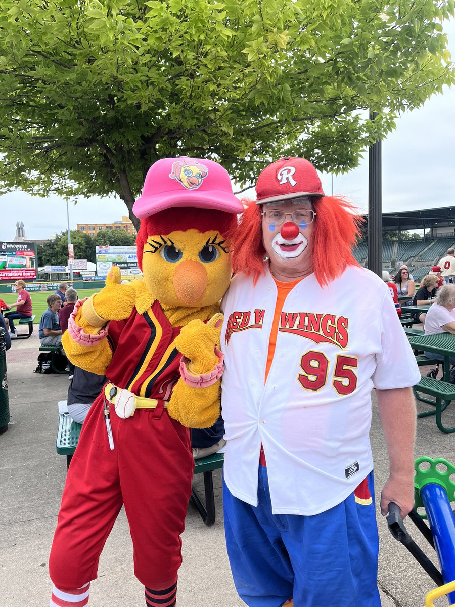 IreneCheney3's tweet photo. #ROCTHESUMMER https://t.co/Eqb6tRrZ6y