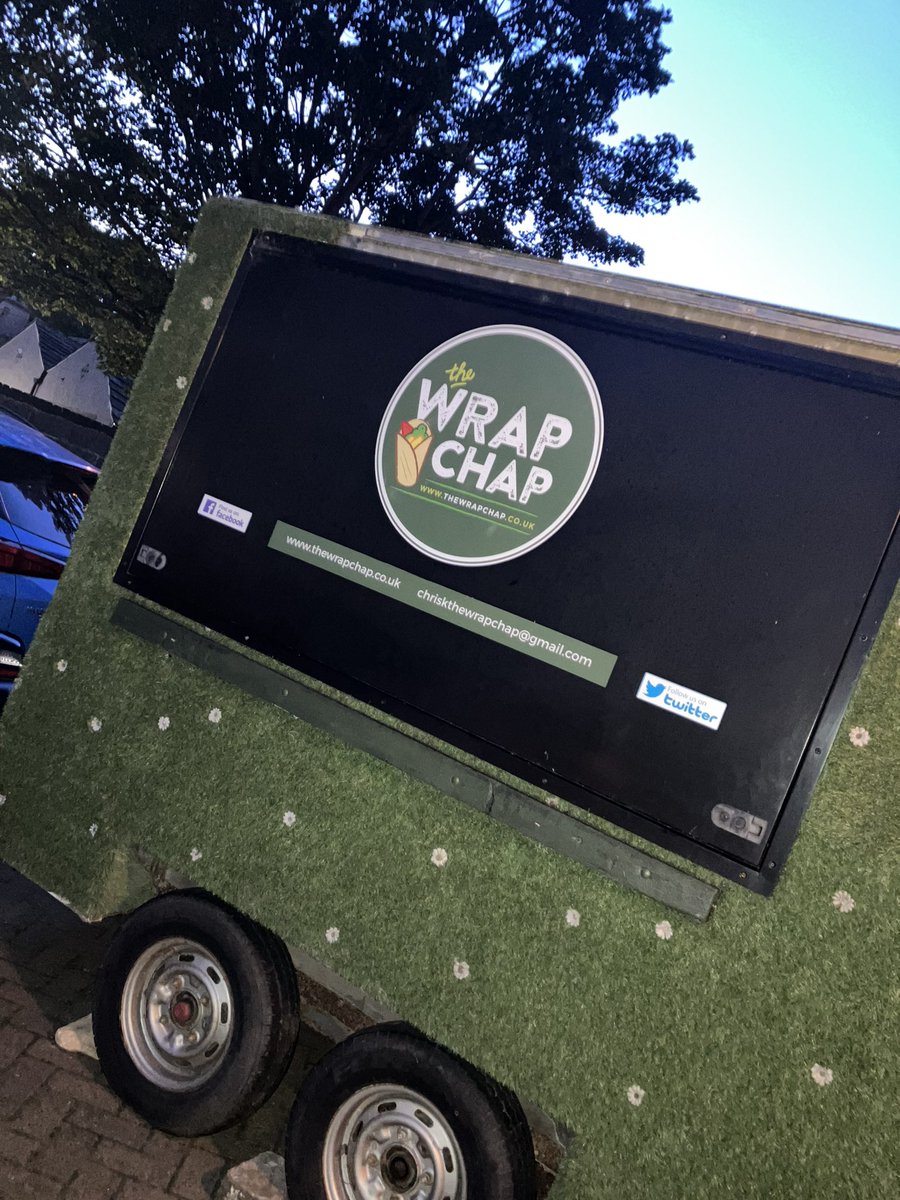 JKelby's tweet photo. The @WrapChap is home after a fantastic day meeting some amazing people. Thank you to everyone who came to visit. @GooseEyeBrewery #Bradford #Bingley #Crossflatts https://t.co/e2MoF0sJLH
