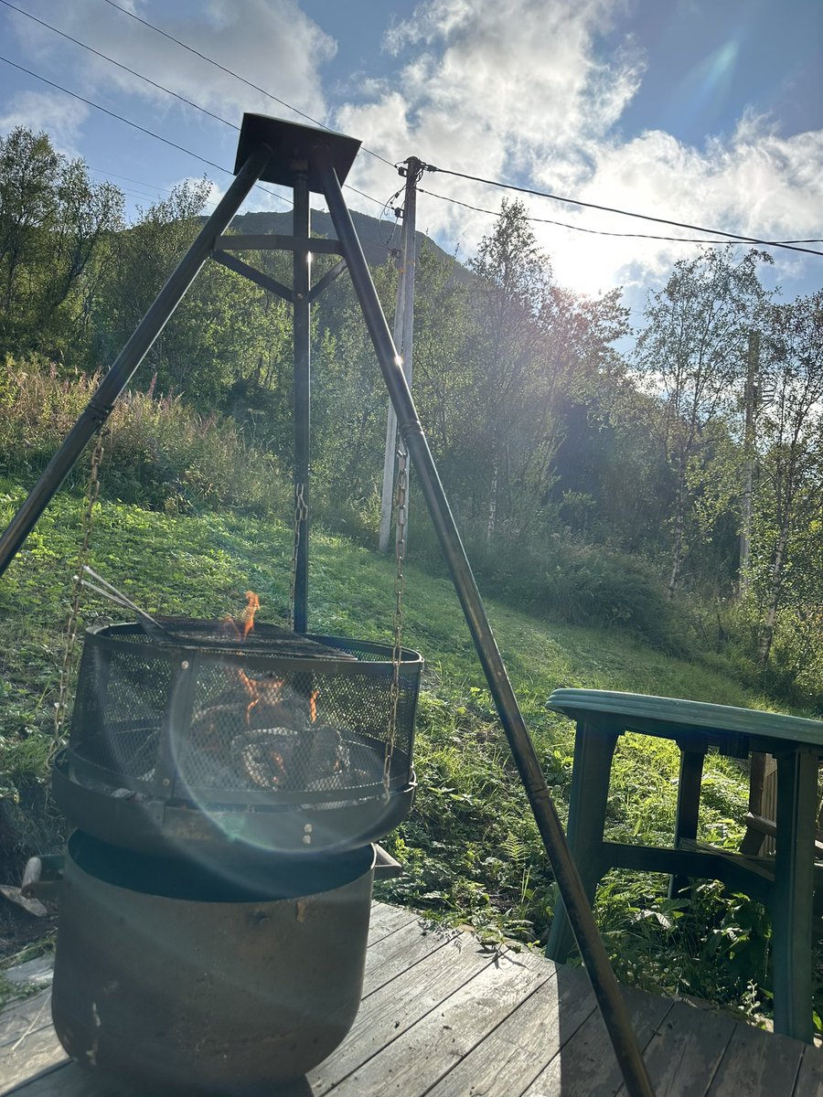 GeirRisa's tweet photo. En fin lørdag her i nord 😊 Finnes , Senja 😊 https://t.co/F1y16TPQ9B