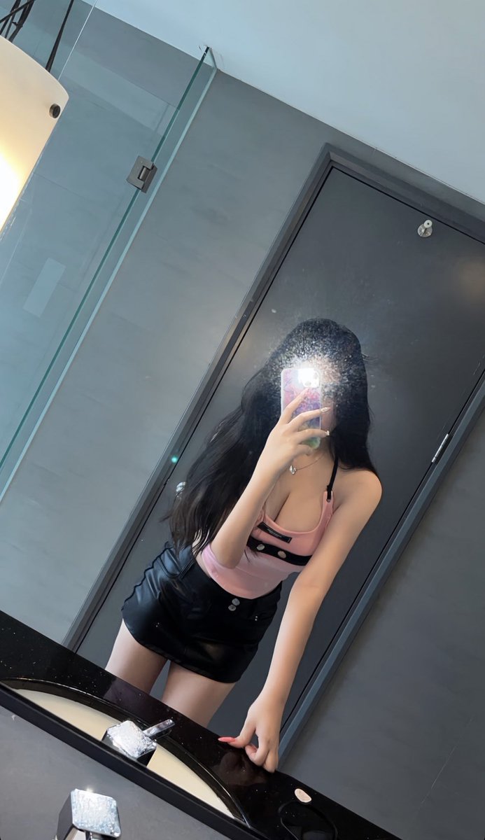 xiaoyan1998's tweet photo. https://t.co/XNYYOX1Wp6