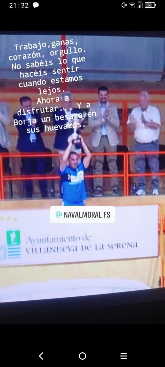 LeiraIsa's tweet photo. @Fermin7torre enhorabuena 👏 👏 👏 @NavalmoralFS súper campeones de la súper copa de Extremadura https://t.co/XyVbv0S1kj
