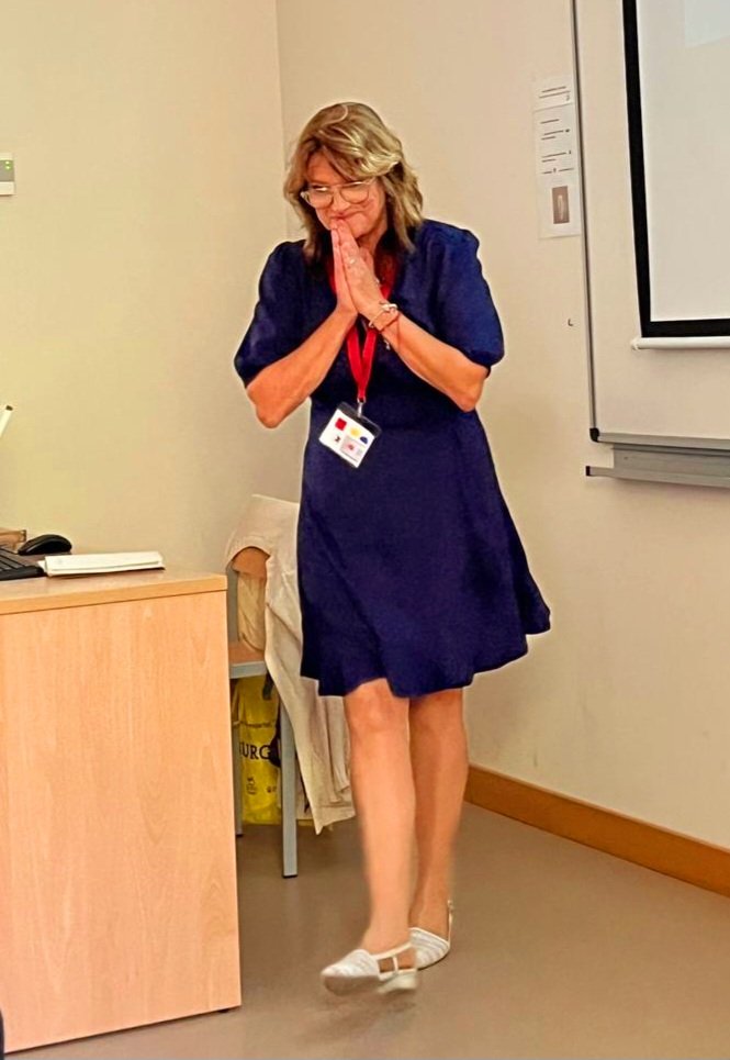 FritzlerMarcela's tweet photo. Cinco días increíbles 
@ASELEBurgos2023 
Lo mejor: las risas, los abrazos, la charla, aprender entre colegas.
Mil gracias!
Nos vemos en #ASELE24 https://t.co/IEEEBGH3bv