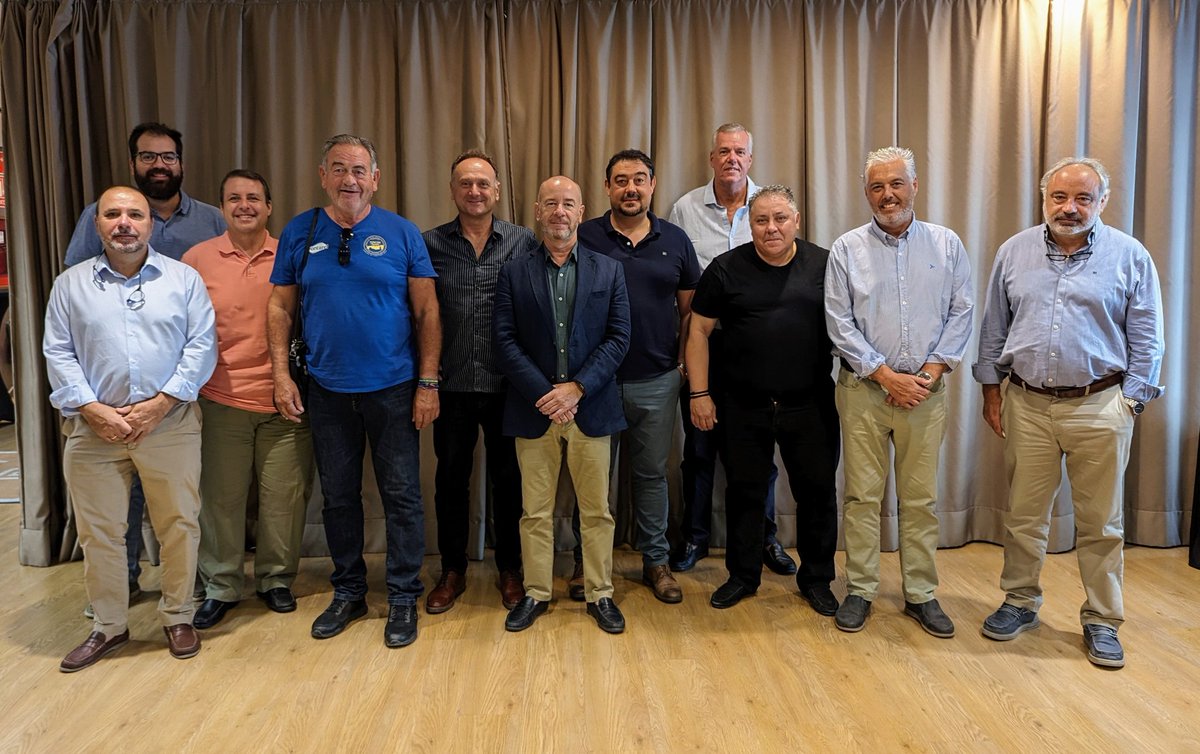 ferterron's tweet photo. Abrimos curso en Granada con la Mesa Andaluza de Ejercicio Libre. Los Ingenieros Técnicos Industriales en España en 2022 hemos realizado más de 70.000 proyectos energéticos y más del 80% de proyectos en seguridad industrial. Trabajamos para ser los profesionales mejor preparados. https://t.co/Ec3jWbvMGG