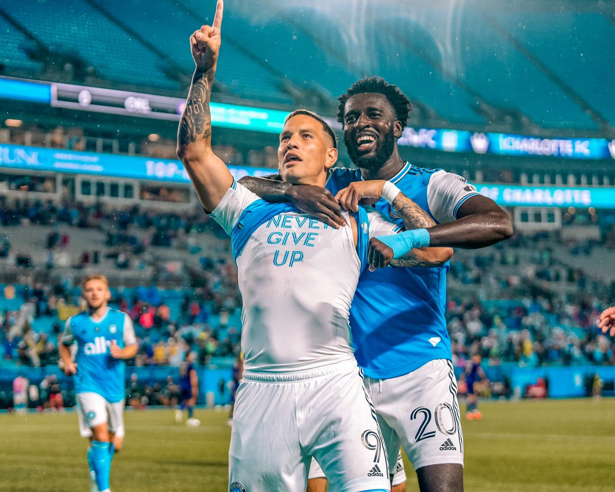 Enzo Copetti tweet media