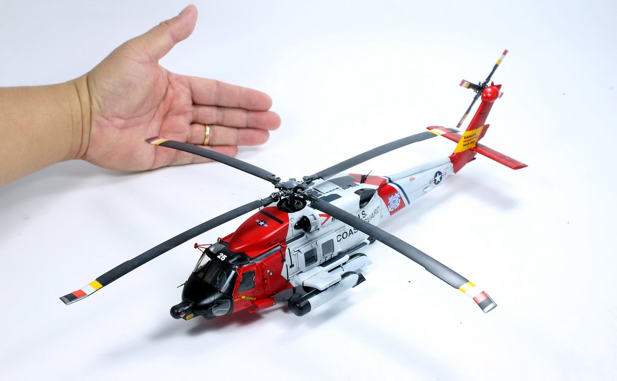 probuiltmodel's tweet photo. 1/48 HH-60J US Coast Guard (Italeri model kit)
#Italeri #HH60J #CoastGuard #mordernwarfare #Plasticmodel #148helicopter #helicopter #helicoptermodel #builtmodel #helicopters #scalemodel #modelkit #plastickit #militarymodels #militarymodel #scalemodeling
#ProBuiltModel https://t.co/2bdAw9Wfqa
