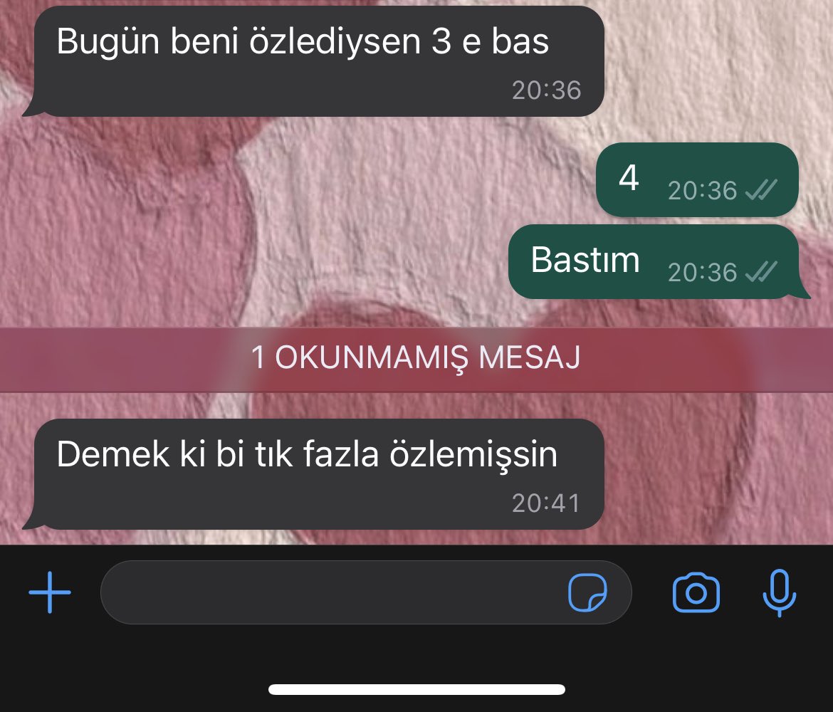 Şizofrenlik desen var