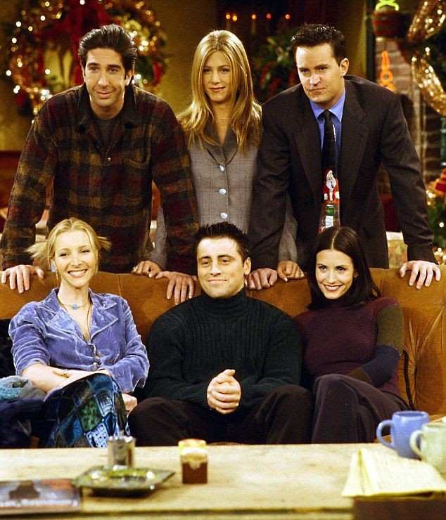 ChandlerBing_12's tweet photo. My favorite six humans https://t.co/vrL9WOANVS