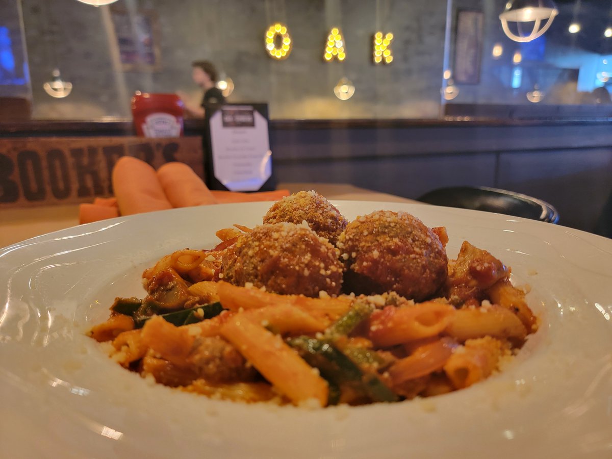 Open all Labor Day Weekend - Follow the Smoke to The Oak - Chesterland - for this Incredible Dinner Special -

House Made Italian Meatballs on a Bed of Penne Pasta tossed in House Marinara Sauce with Peppers, Mushrooms and Onions topped with Grated Parmesan Cheese - $17.50