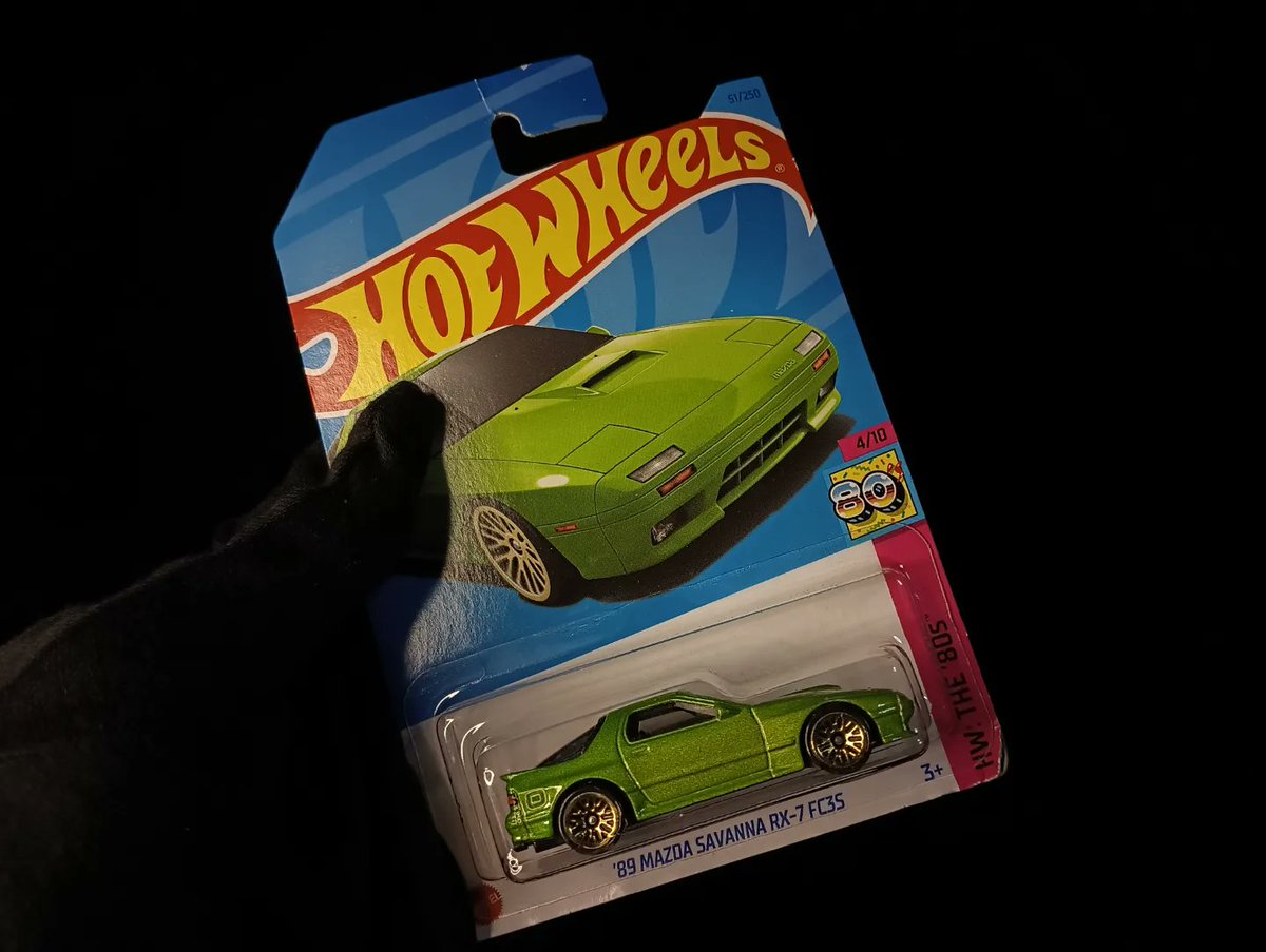 7minicar's tweet photo. Hotwheels Mazda RX-7二改
#hotwheels 
#ホットウィール https://t.co/kKmw1CYDkS