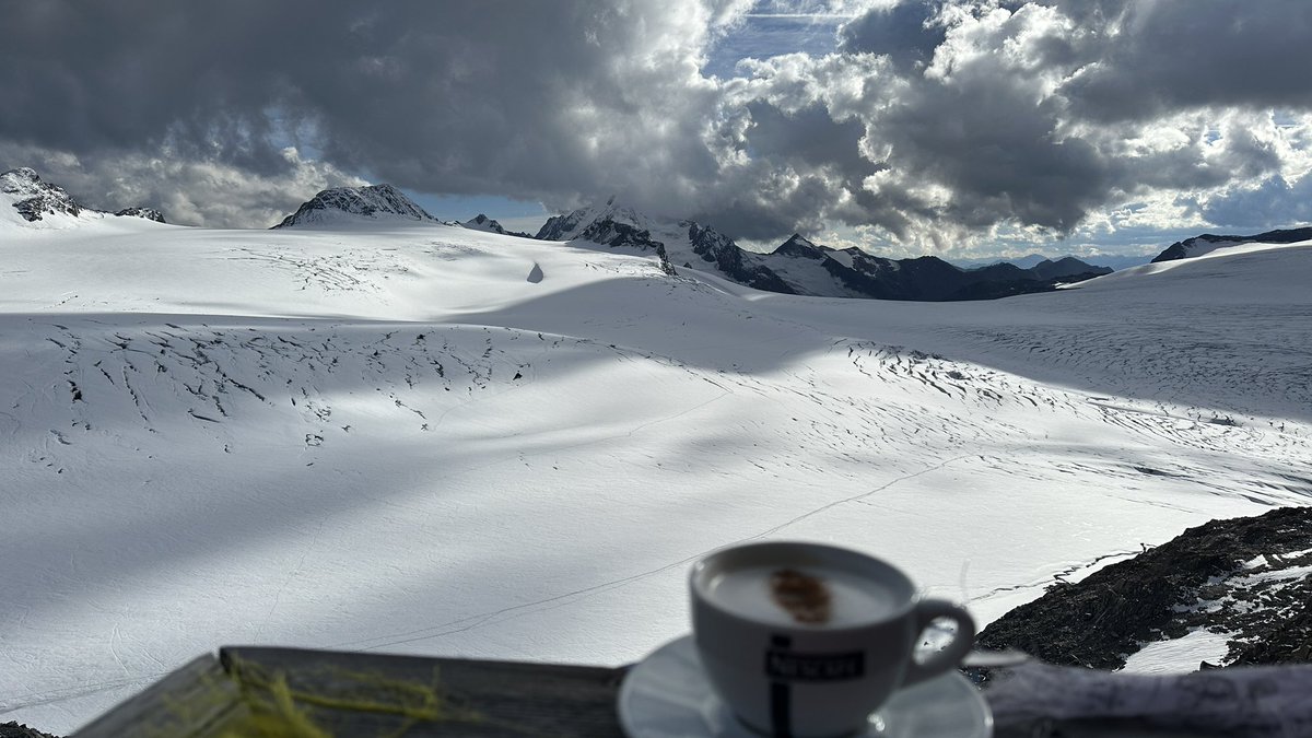 Nichts Schöneres <a href="/michinuernberg/">𝕸𝖎𝖈𝖍𝖎 𝕱. 𝕹𝖚𝖊𝖗𝖓𝖇𝖊𝖗𝖌 ☮︎</a>